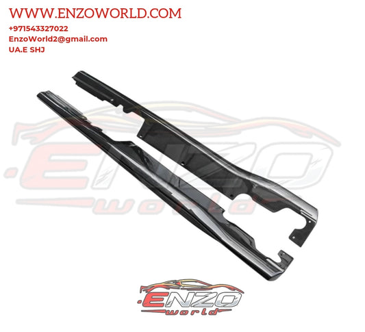 Ferrari 812 Superfast Orginal Style Dry Carbon Car Side Skirt