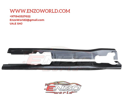 Ferrari 812 Superfast Orginal Style Dry Carbon Car Side Skirt